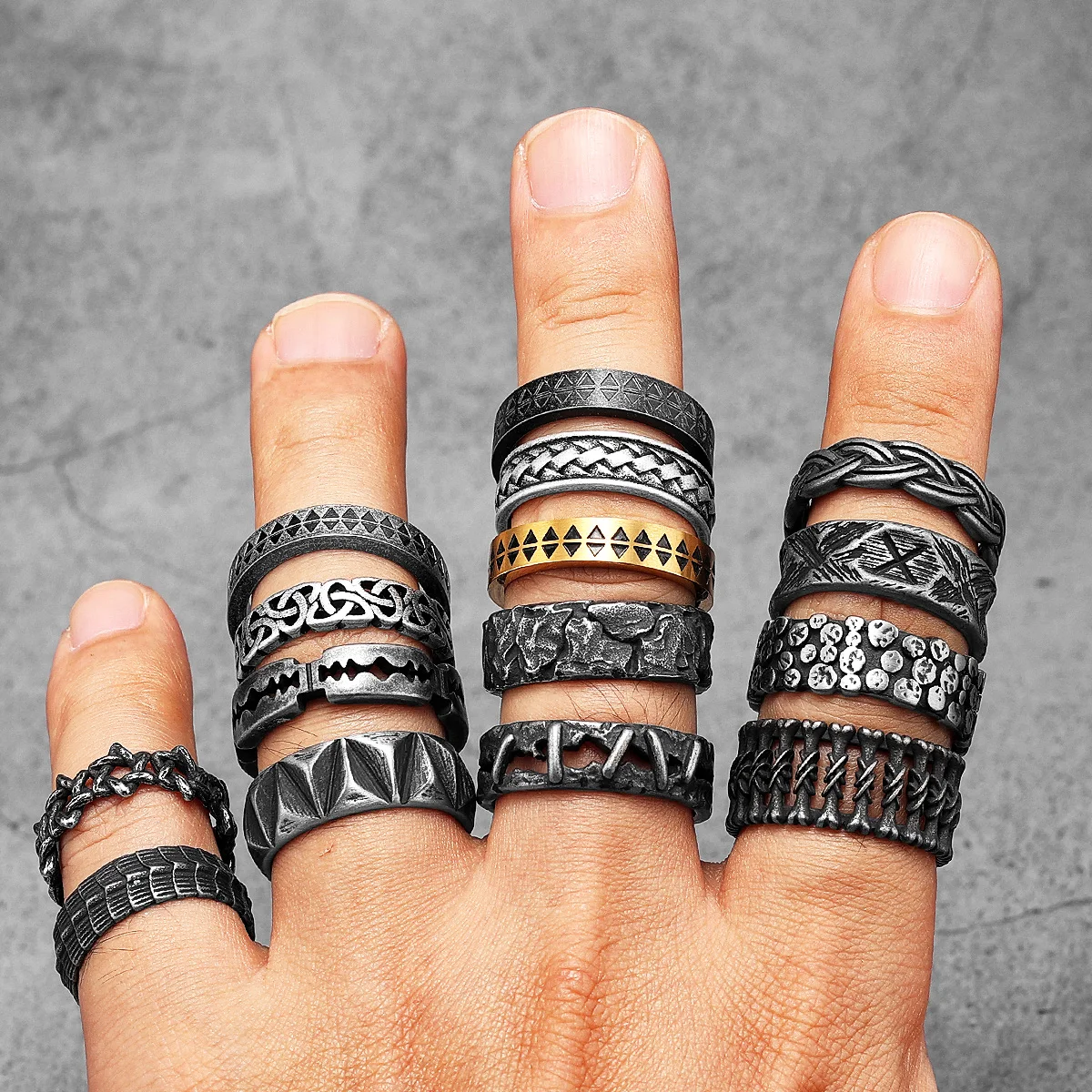Hollow Celtic Knot Men Rings S - Vintage Fashion Newtown ulasan dan harga