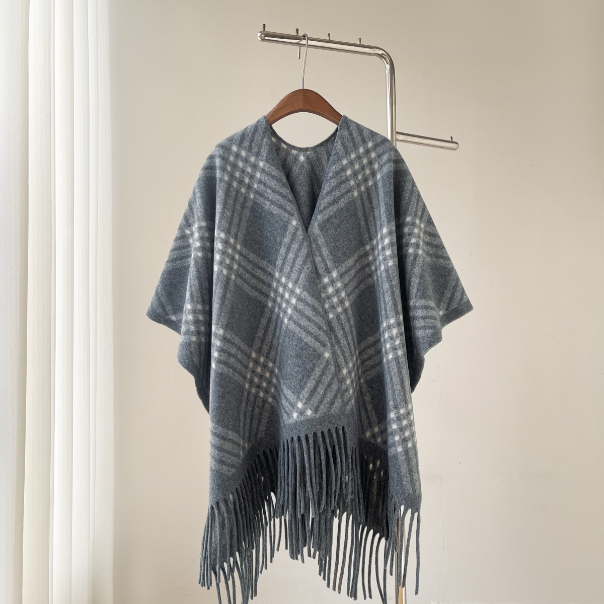 Vintage Print Fringed Cape Sha - Vintage Fashion Wear ulasan dan harga